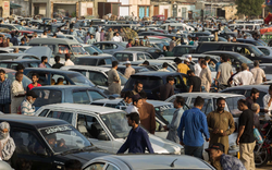 Tại quốc gia châu Á này, mua ô tô về đi nhiều năm rồi bán lại vẫn lãi đến 65% do đâu? 