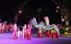 Sôi động Lễ hội đường phố tại Festival Ninh Bình năm 2022
