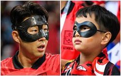 Khán giả Hàn Quốc đeo mặt nạ để cổ vũ Son Heung-min trong trận mở màn tại World Cup 2022