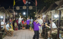 Thêm nhiều hoạt động trải nghiệm thu hút khách tại Chợ đêm “Cầu ngói Thanh Toàn”