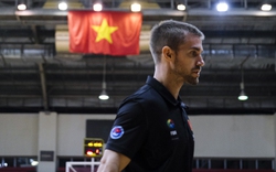 HLV Matt van Pelt lần đầu dẫn dắt tuyển bóng rổ Việt Nam: 