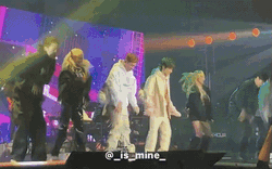 J-Hope (BTS) bất ngờ xuất hiện, khuấy động sân khấu tại concert của một nam thần tượng