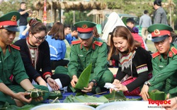 Làng Văn hóa, Du lịch các dân tộc Việt Nam tặng 500 phần quà “Tết vì người nghèo” năm 2023 
