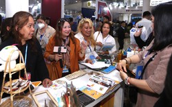 Khai mạc Hội chợ Du lịch quốc tế lần đầu tiên tổ chức tại Đà Nẵng