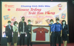 Quang Hải, Văn Hậu, Tuấn Hưng...cùng hàng trăm thanh niên tham gia chương trình hiến máu nhân đạo