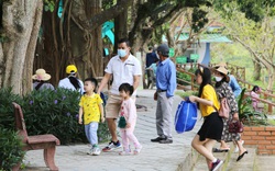 Quảng Bình: Hơn 30.000 du khách đến tham quan dịp lễ Giỗ tổ Hùng Vương
