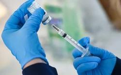 Moderna thông báo sắp có vaccine đặc hiệu tăng cường chống lại biến thể Omicron