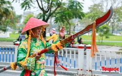 Đường phố Huế rực rỡ sắc màu trong Lễ hội Điện Huệ Nam