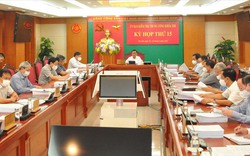 Đề nghị Bộ Chính trị xem xét, kỷ luật Chủ tịch UBND TP Hà Nội và Bộ trưởng Bộ Y tế