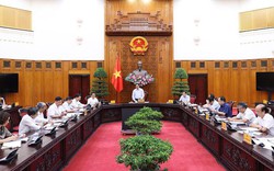 Cung ứng thuốc, vật tư y tế: Thủ tướng yêu cầu có hướng dẫn cụ thể, chặt chẽ để khuyến khích người dám nghĩ dám làm