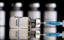 Mỹ tăng cường 300.000 liều vaccine đậu mùa khỉ ngăn nguy cơ bùng phát