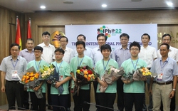 Học sinh Việt Nam giành được nhiều Huy chương Vàng hơn tại các cuộc thi quốc tế