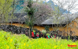 Bảo tồn, phát huy văn hóa truyền thống dân tộc Mông và Hà Nhì gắn với phát triển du lịch