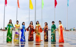 NTK Thuý Hằng đưa danh thắng Vũng Tàu lên áo dài để quảng bá du lịch và di sản Việt Nam