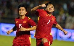 Cầu thủ trẻ liên tiếp lập công, đội tuyển Việt Nam giành chiến thắng 4-0 Singapore trận ra quân