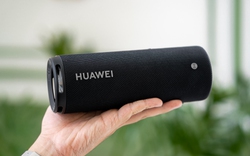 Đánh giá Huawei Sound Joy:  m thanh lớn trong thân hình nhỏ, có đèn đổi màu, pin 26 giờ, sạc nhanh 40W