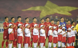 Chùm ảnh Bán kết AFF Cup 2022: Niềm vui chiến thắng của cầu thủ, cổ động viên Việt Nam trên sân Mỹ Đình
