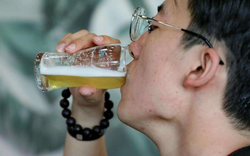 5 lưu ý khi uống rượu bia ngày Tết để hạn chế ảnh hưởng đến sức khỏe