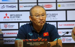 HLV Park Hang-seo: Bị gọi là “trâu mộng” vì húc trọng tài, luôn phải nỗ lực hơn đồng đội