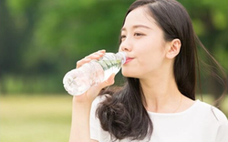 7 mẹo uống nước giúp giải độc và chăm sóc sức khỏe cực đơn giản nhưng ít ai làm được