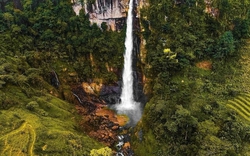 Phát hiện thác nước được mệnh danh là “đệ nhất thác” Tây Bắc, đường đi hiểm trở, cách Hà Nội hơn 100km