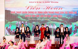 Khai mạc Liên hoan Nghệ thuật quần chúng và trình diễn trang phục dân tộc thiểu số huyện Tân Sơn năm 2023