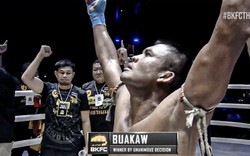 Buakaw thắng áp đảo Saenchai trong trận đấu giữa hai huyền thoại