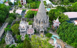Độc đáo ngôi chùa làm bằng vỏ ốc nổi tiếng ở Khánh Hòa