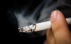 Việt Nam nằm trong nhóm tỷ lệ hút thuốc lá cao: Bộ Y tế kêu gọi tăng cường thanh kiểm tra, xử lý vi phạm 