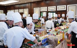 Hơn 40 đầu bếp tranh tài tại “Cuộc thi đầu bếp tài năng Đà Nẵng 2023”