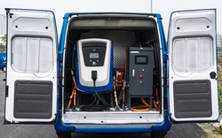 VinFast triển khai sạc pin lưu động 24/7 trên cả nước, chi phí sạc pin xe điện thế nào?
