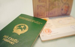 Bộ Công an đề xuất cấp hộ chiếu không cần xuất trình bản sao giấy khai sinh, căn cước công dân