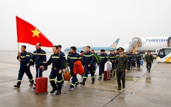 Hoàn thành xuất sắc nhiệm vụ tại Thổ Nhĩ Kỳ, đoàn cứu hộ của Bộ Công an đã về tới Hà Nội.
