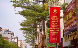 Hà Nội trang trí đường phố kỷ niệm 80 năm 