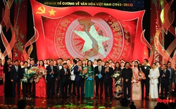 Chùm ảnh: Lễ kỷ niệm và chương trình nghệ thuật đặc biệt kỷ niệm 80 năm ra đời Đề cương về văn hóa Việt Nam