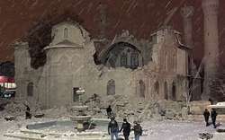 Chùm ảnh chứng minh mức độ tàn phá khủng khiếp của động đất ở Thổ Nhĩ Kỳ: Di tích lịch sử ngàn năm tuổi bị san phẳng trong chốc lát