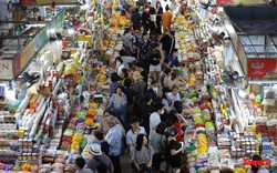 Hình ảnh chợ nổi tiếng hút khách du lịch ở Đà Nẵng vừa được 