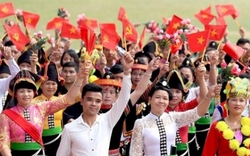Xây dựng, phát triển hệ giá trị chuẩn mực con người Việt Nam hiện nay theo quan điểm của Đảng