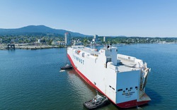 Lô xe VinFast  VF 8 đầu tiên cập cảng Canada – sẵn sàng bàn giao từ tháng 6/2023