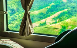 Du khách quốc tế ấn tượng về xe khách giường nằm Việt Nam