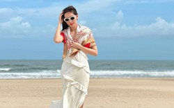 Lâu mới xuất hiện, Hoa hậu Đặng Thu Thảo lại được khen sắc vóc tuổi 32