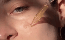 Chuyên gia gọi tên 10 loại serum tốt nhất cho từng vấn đề trên da: Trị mụn, chống già, dưỡng ẩm... đều có đủ