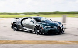 Bugatti cho khách chạy xe đến 400km/h mà không ở đâu chạy được