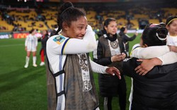 HLV chia sẻ xúc động sau khi nữ Philippines có chiến thắng lịch sử ở World Cup: Các cô gái đã thi đấu bằng cả trái tim