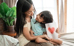10 lời khuyên đắt giá để trẻ hiểu về sự biết ơn, cha mẹ nên dạy con từ sớm