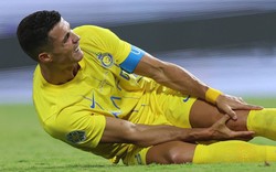 Lo ngại xung quanh chấn thương khiến Ronaldo rơi lệ trong trận đấu lịch sử của Al Nassr