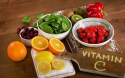 4 loại rau củ quả nhiều vitamin C hơn cả cam, có sẵn ở Việt Nam: Khỏe người chắc xương, trẻ hay già đều cần bổ sung