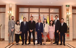 Bộ trưởng Nguyễn Văn Hùng làm việc với Giám đốc điều hành Agoda, thúc đẩy phát triển du lịch Việt Nam nhanh và mạnh mẽ hơn