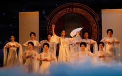 Sau 37 năm, sân khấu Chèo lại dựng vở về nữ sĩ Hồ Xuân Hương