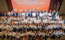 Tập đoàn Mirae Asset dành tặng học bổng trị giá hơn 4 tỷ đồng cho sinh viên Việt Nam